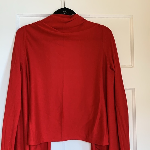 DKNY | red sweater wrap size ML - Picture 3 of 4